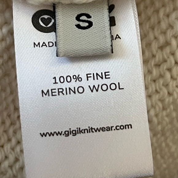 GiGi Knitwear Dolly 100% Merino Wool Cardi in Cream Small - Picture 9 of 13